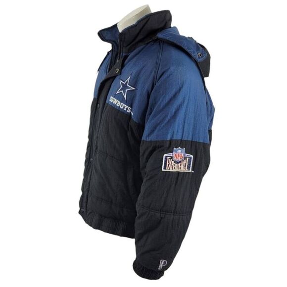 Dallas Cowboys Pro Player NFL VTG Spell Out full Zip hooded Puffer Jacket Medium - Picture 4 of 14